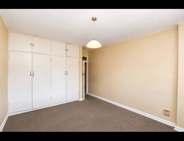 1.5 BEDROOM APARTMENT FOR SALE IN MORNINGSIDE